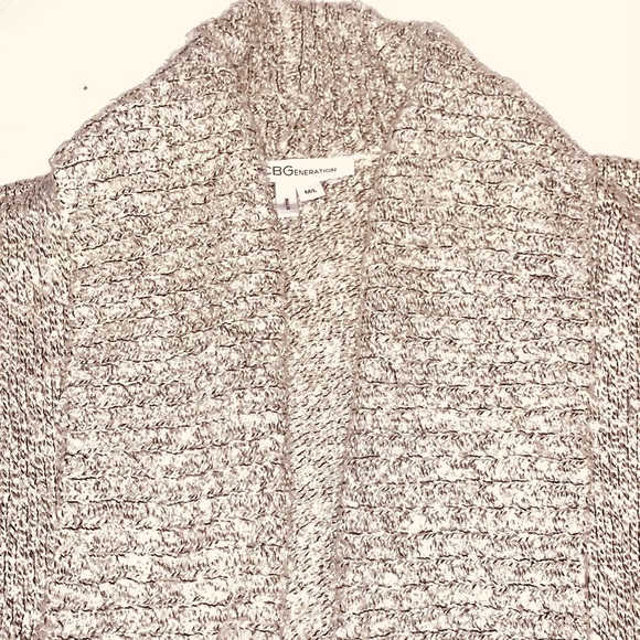 BCBGeneration M/L light grey sweater Shaw collar open front long sleeve w ruffle - Picture 4 of 14